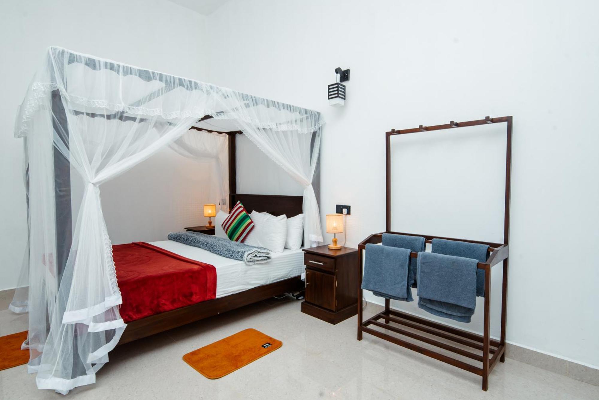 Adams Peak Inn Nallathanniya Eksteriør billede