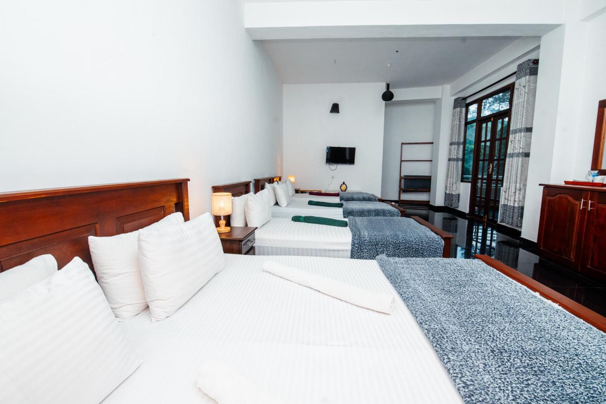 Adams Peak Inn Nallathanniya Eksteriør billede