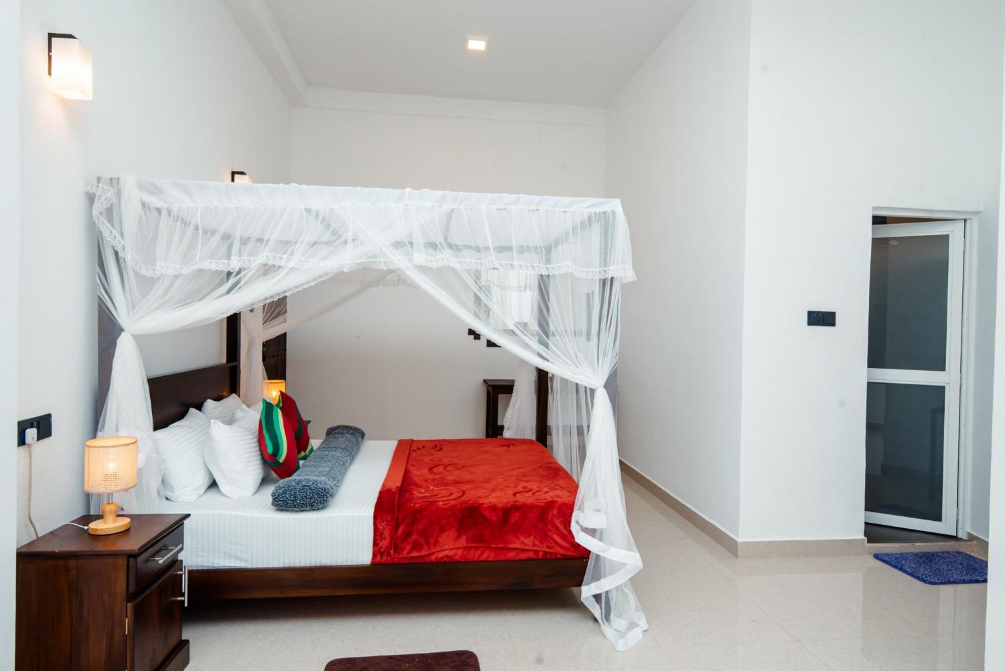 Adams Peak Inn Nallathanniya Eksteriør billede