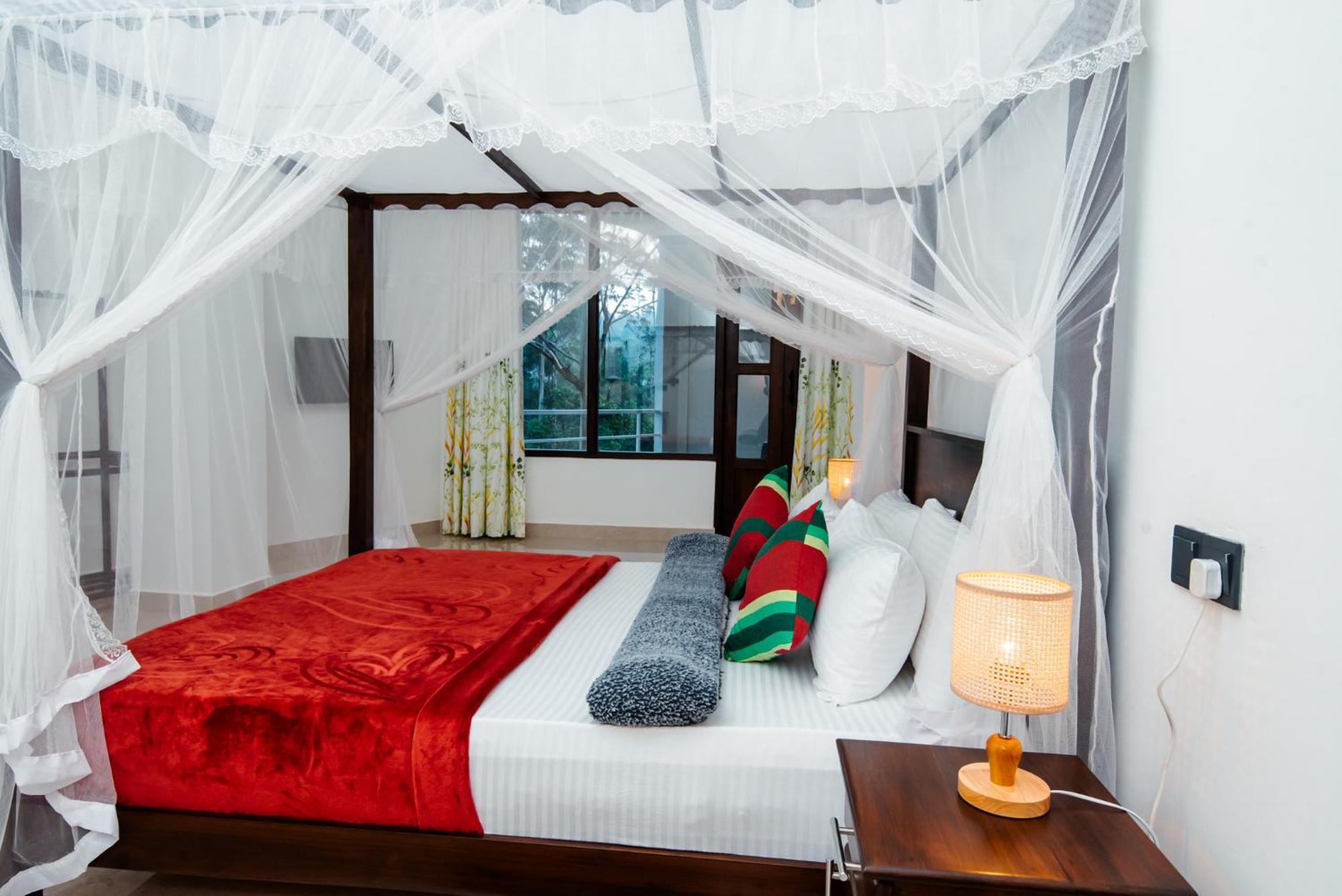 Adams Peak Inn Nallathanniya Eksteriør billede