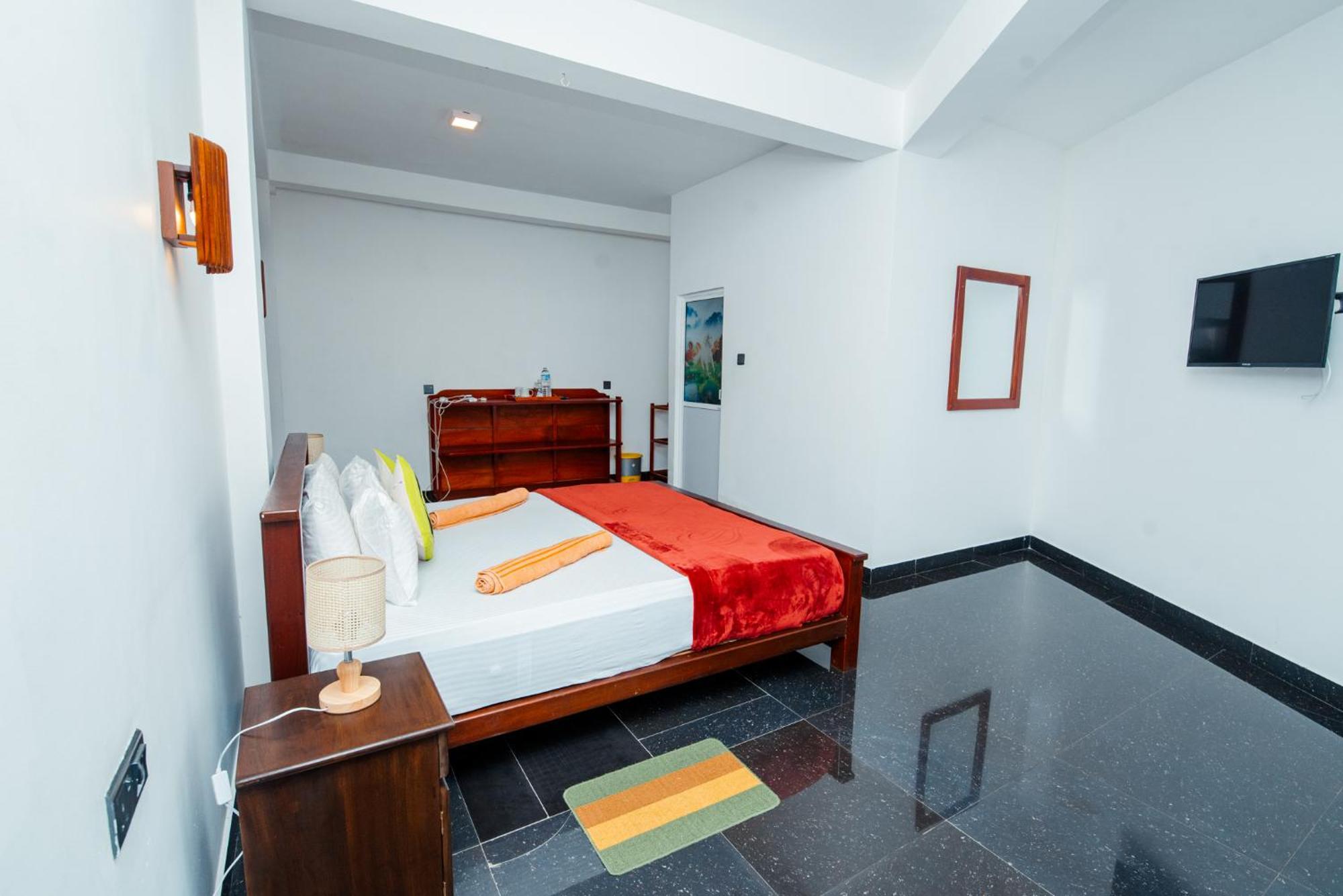Adams Peak Inn Nallathanniya Eksteriør billede