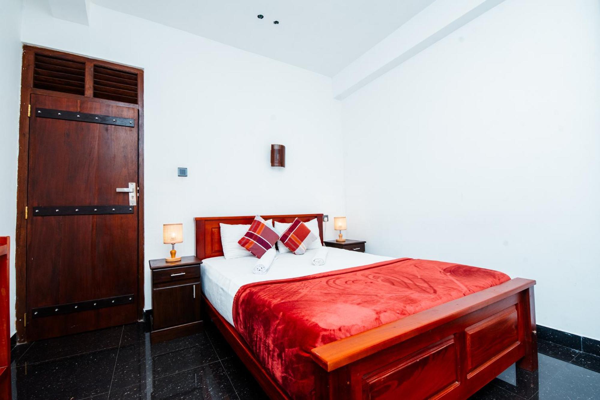 Adams Peak Inn Nallathanniya Eksteriør billede